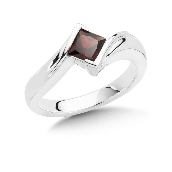 Garnet Ring in Sterling Silver