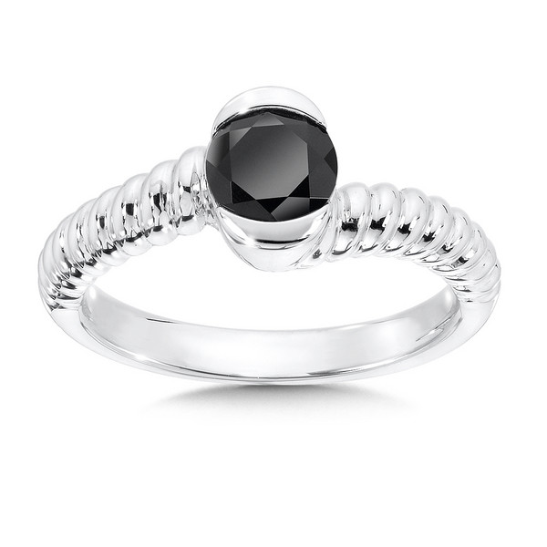 Onyx Ring in Sterling Silver